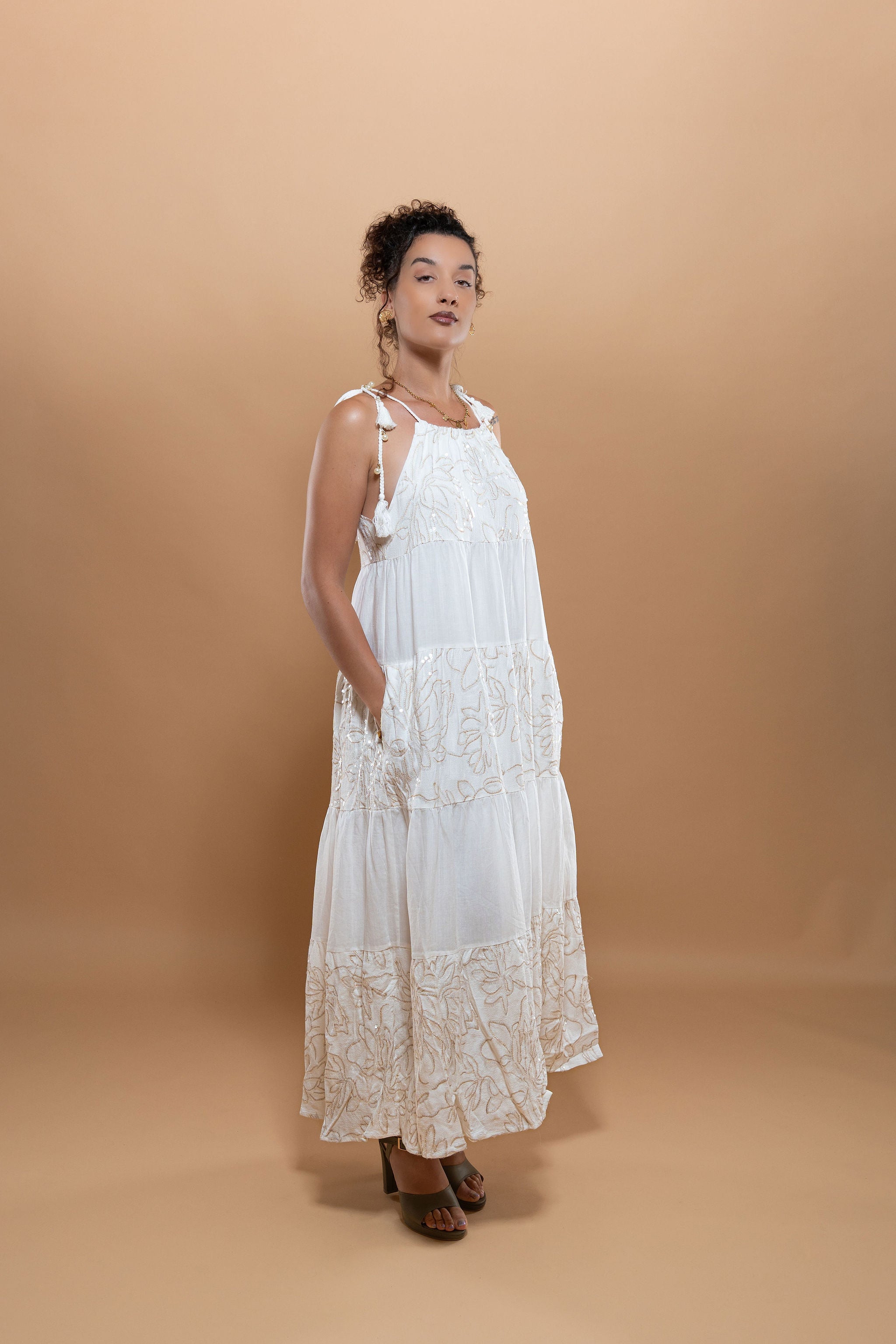 Robe Blanche Ample Décontractée avec Broderie - Coton Doublé