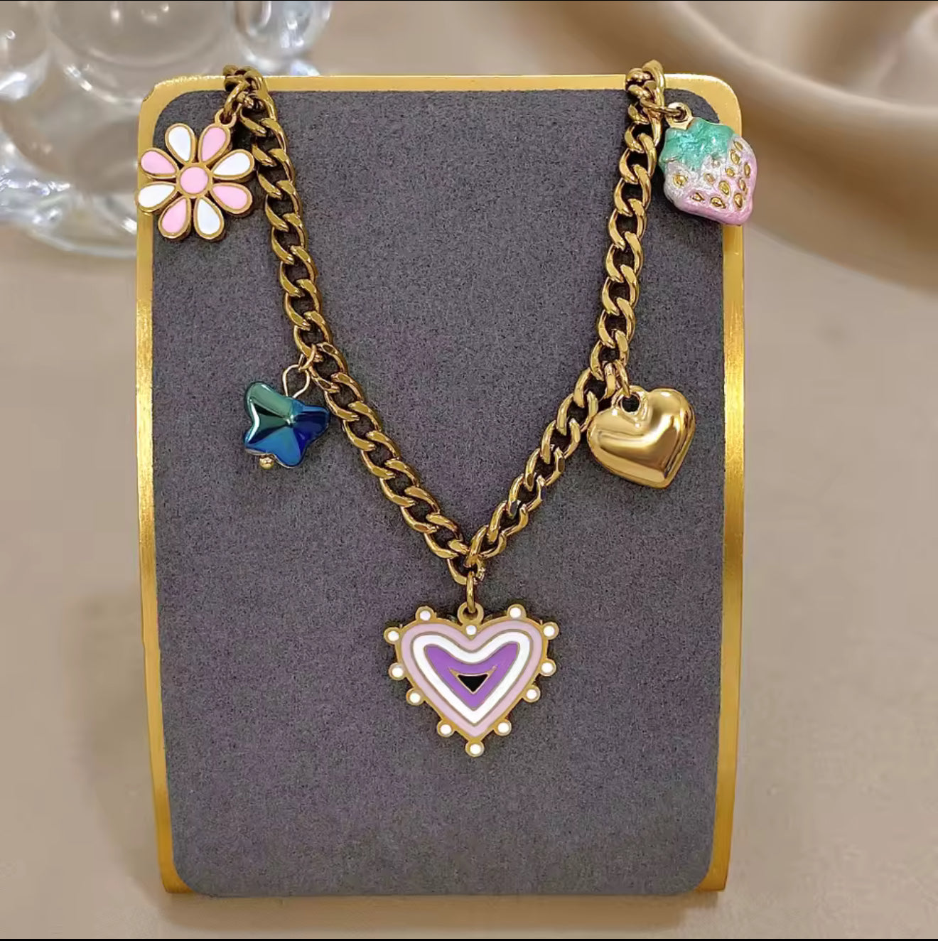 Collier Chaîne Épaisse Fleur Fraise Cœur Doré