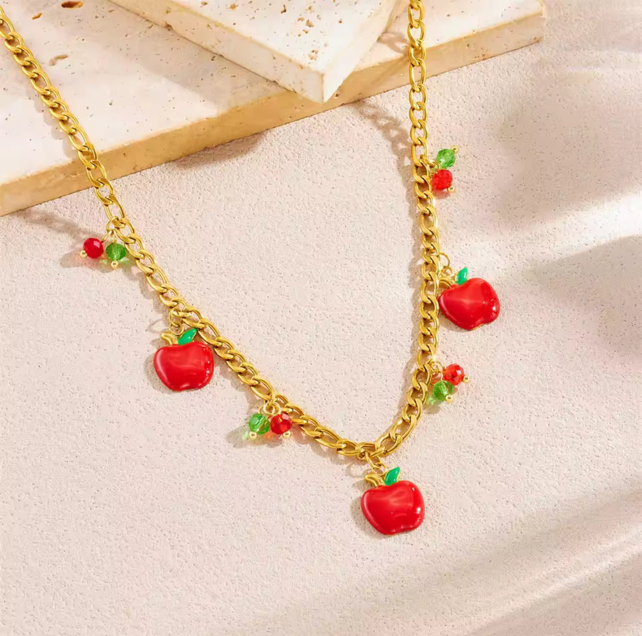 Collier Pomme Strass Doré Acier Inoxydable