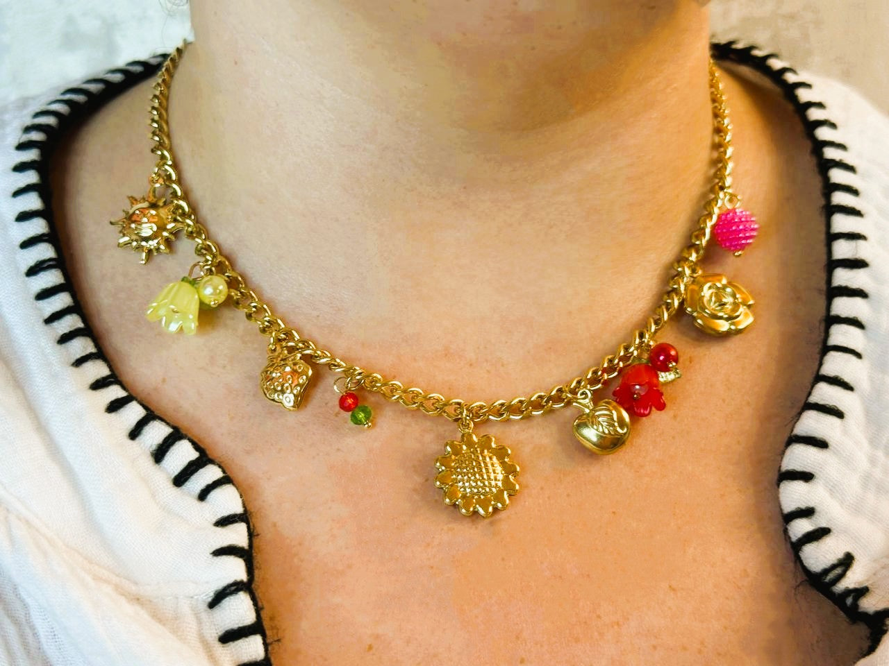 Collier Soleil Fraise Tournesol Fleur Doré