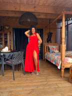Robe Longue Élégante à Fente - Rouge, Noir ou Blanc