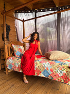 Robe Longue Élégante à Fente - Rouge, Noir ou Blanc