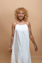 Robe Coton Blanc Broderie Bretelles Perles - Élégante