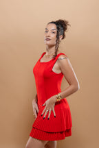 Robe courte plissée Élegance