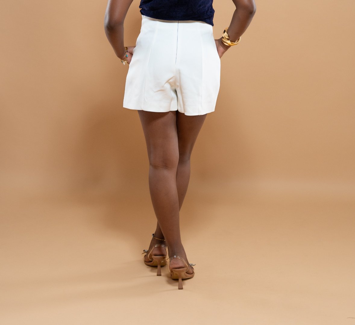 Short Taille Haute Jambes Larges - Blanc/Noir/Marron